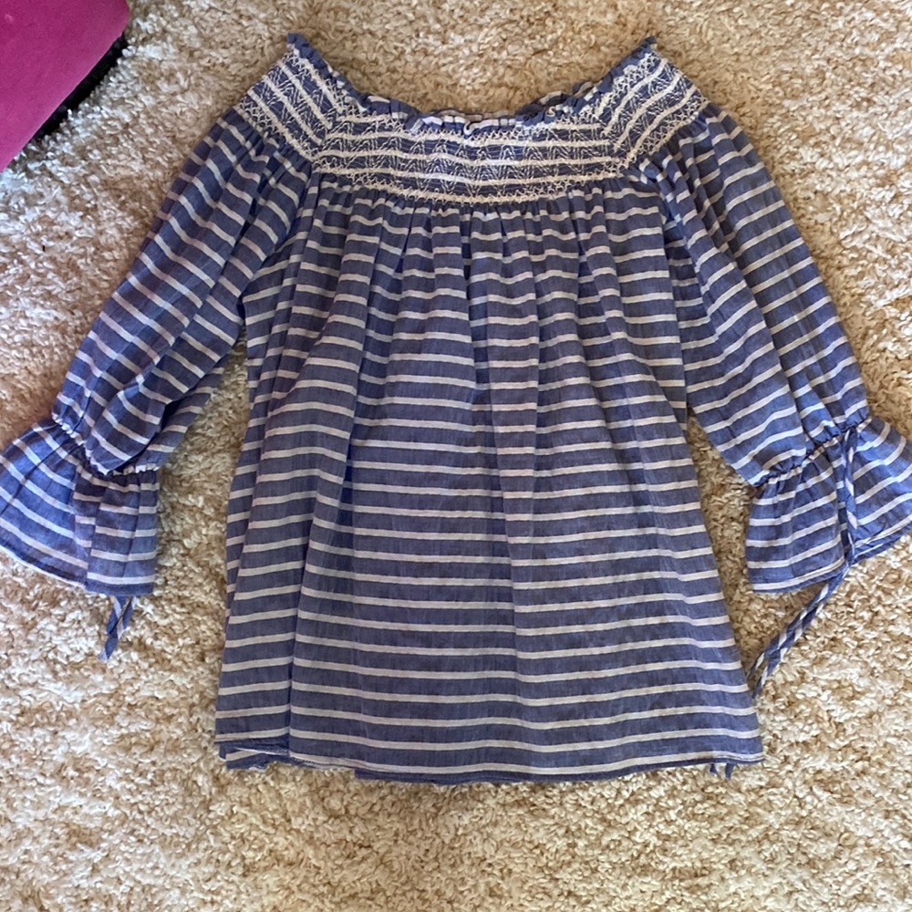 Jordann Stripped Blouse - Picture 10 of 16